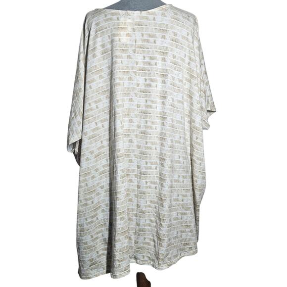 Cream Oversized Tee Size Large - Picture 2 of 3